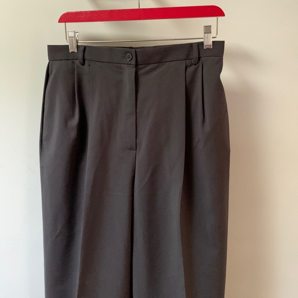 Carlisle high waisted summer weight wool slacks